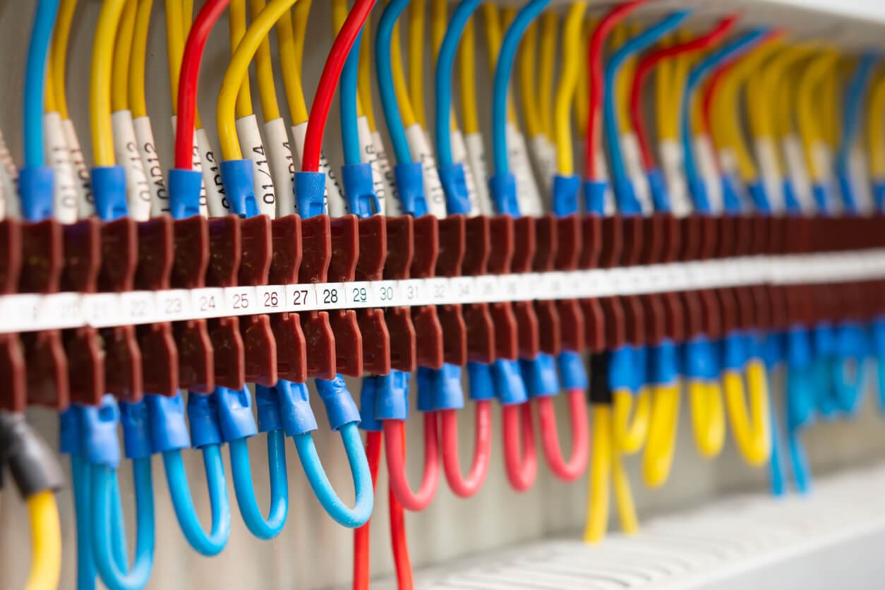 The benefits of custom cable assemblies